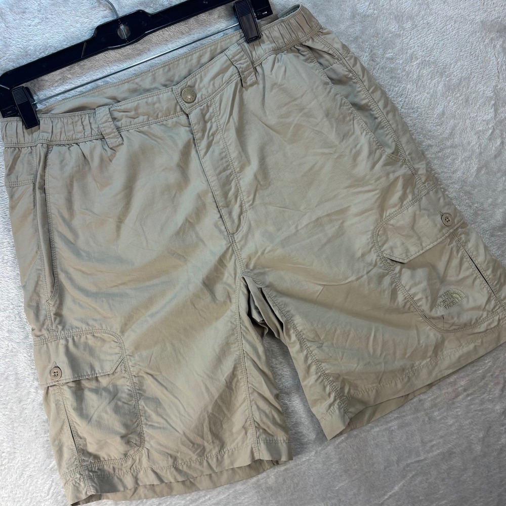 The North Face Men's Cargo Hiking Shorts Tan Nylon Trail Outdoor Pockets Size M‎